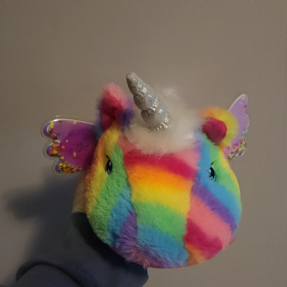 Wonder Nation unicorn slippers 4-5